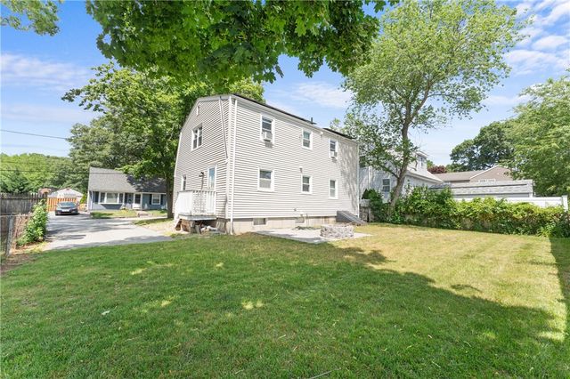 21 Bailey Street, East Providence, RI 02916