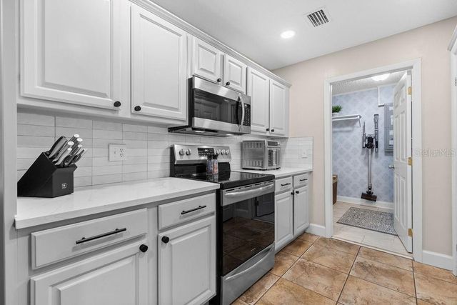 350 BRENTWOOD COURT, Merritt Island, FL 32952