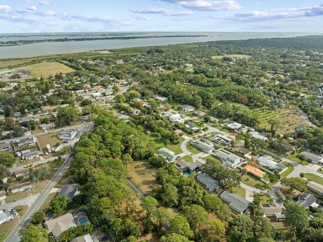 350 BRENTWOOD COURT, Merritt Island, FL 32952