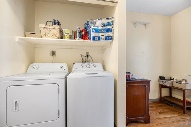 60 Bradley St 60, Somerville, MA 02145