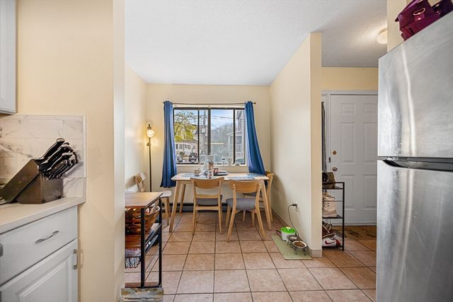 60 Bradley St 60, Somerville, MA 02145