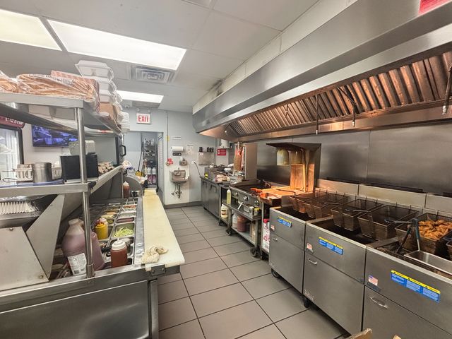 112 E 71st Street, Chicago, IL 60619