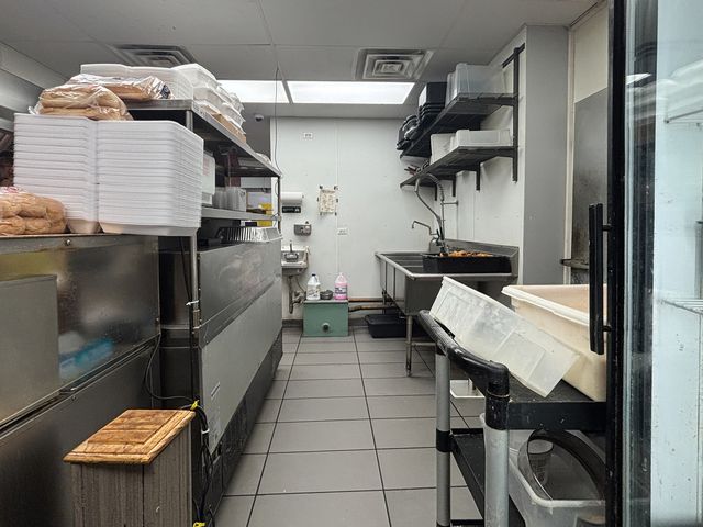 112 E 71st Street, Chicago, IL 60619