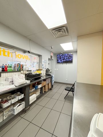 112 E 71st Street, Chicago, IL 60619