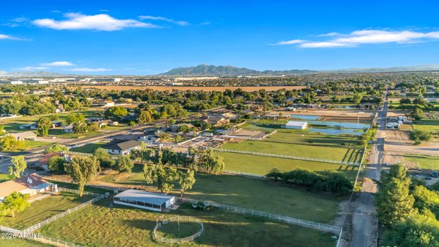 6690 N 183RD Avenue, Waddell, AZ 85355