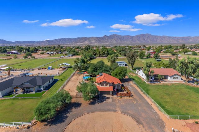 6690 N 183RD Avenue, Waddell, AZ 85355