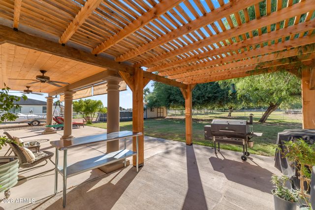 6690 N 183RD Avenue, Waddell, AZ 85355