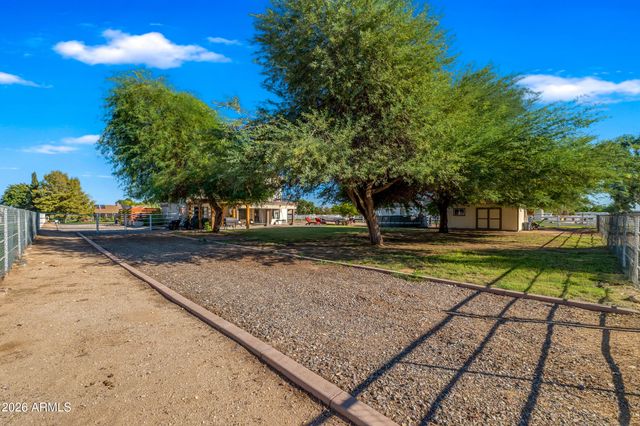 6690 N 183RD Avenue, Waddell, AZ 85355