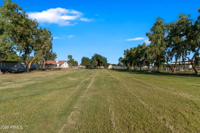 6690 N 183RD Avenue, Waddell, AZ 85355