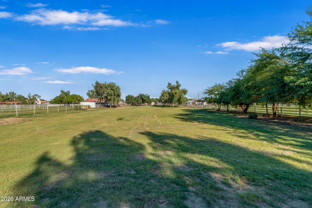 6690 N 183RD Avenue, Waddell, AZ 85355