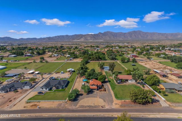 6690 N 183RD Avenue, Waddell, AZ 85355