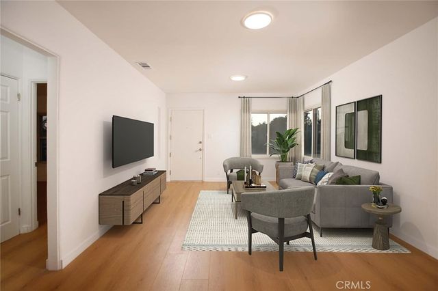 2104 N Pass, Burbank, CA 91505