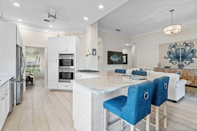 8338 SE Angelina Court, Hobe Sound, FL 33455