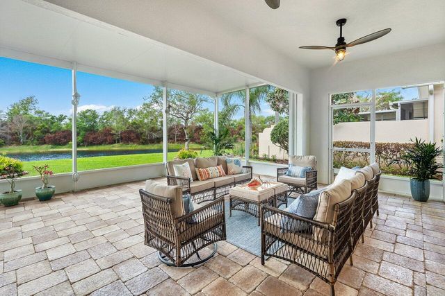 8338 SE Angelina Court, Hobe Sound, FL 33455