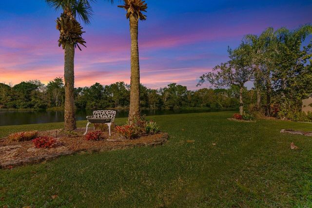 8338 SE Angelina Court, Hobe Sound, FL 33455