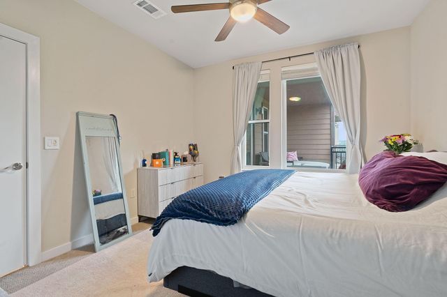 1900 Barton Springs RD 5031, Austin, TX 78704