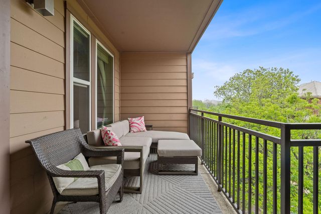 1900 Barton Springs RD 5031, Austin, TX 78704