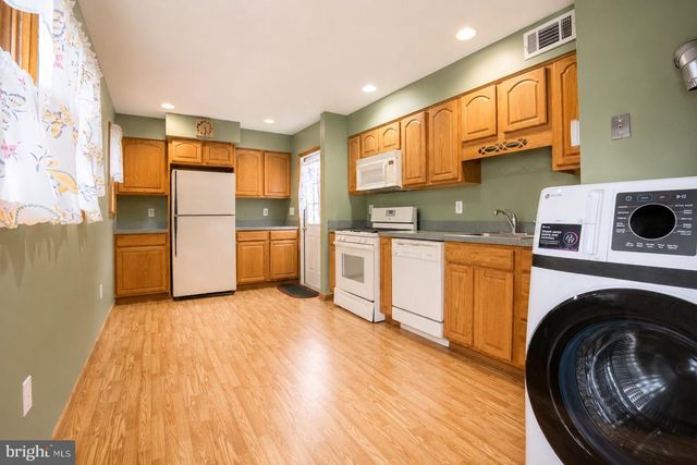 54 ANDY SNYDER BLVD, Deptford, NJ 08096