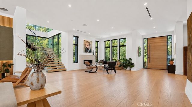 5050 Arundel, Woodland Hills, CA 91364