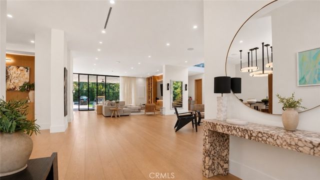 5050 Arundel, Woodland Hills, CA 91364