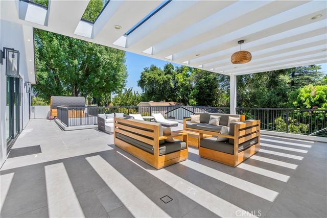 5050 Arundel, Woodland Hills, CA 91364