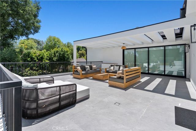 5050 Arundel, Woodland Hills, CA 91364