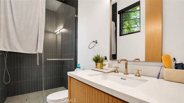 5050 Arundel, Woodland Hills, CA 91364