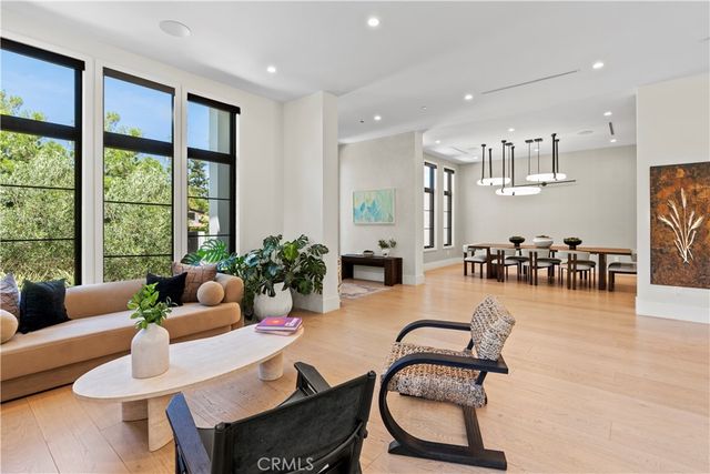 5050 Arundel, Woodland Hills, CA 91364