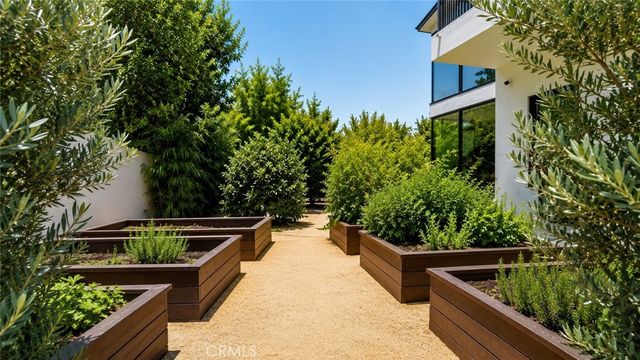 5050 Arundel, Woodland Hills, CA 91364