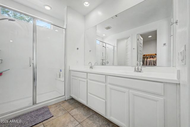 9012 W SOLANO Drive, Glendale, AZ 85305