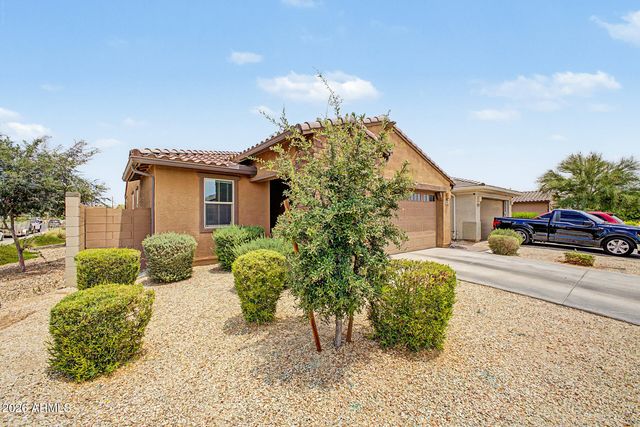 9012 W SOLANO Drive, Glendale, AZ 85305