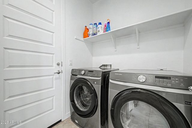 9012 W SOLANO Drive, Glendale, AZ 85305