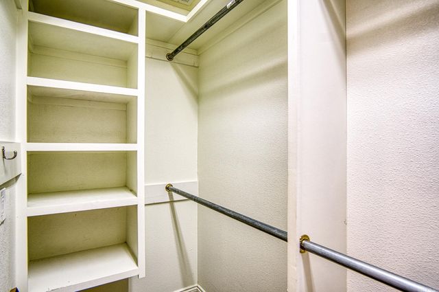 27 Sonora Way, Hot Springs Village, AR 71909