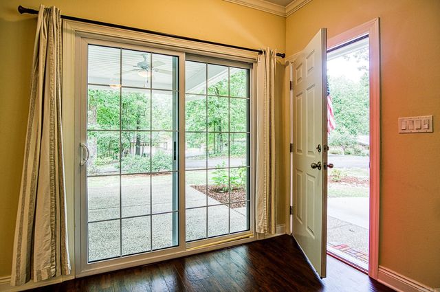 27 Sonora Way, Hot Springs Village, AR 71909