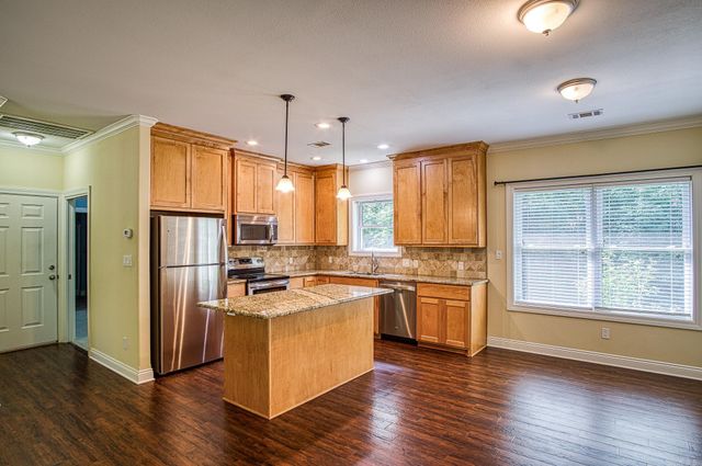 27 Sonora Way, Hot Springs Village, AR 71909