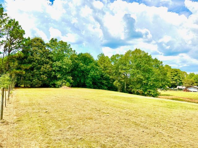 00 Beach Rd., Purvis, MS 39475