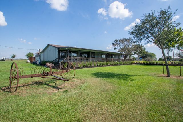 6340 Beard Road, Needville, TX 77461