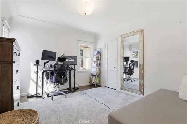 3921 Westside Avenue, Los Angeles, CA 90008