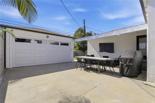 3921 Westside Avenue, Los Angeles, CA 90008