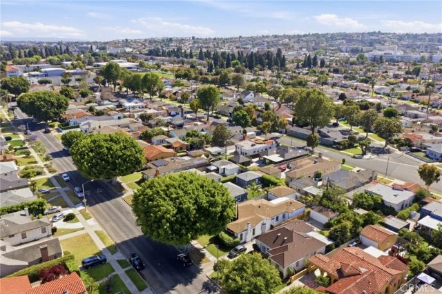 3921 Westside Avenue, Los Angeles, CA 90008