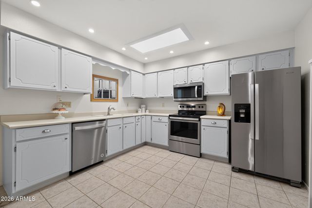 2064 S FARNSWORTH Drive 7, Mesa, AZ 85209