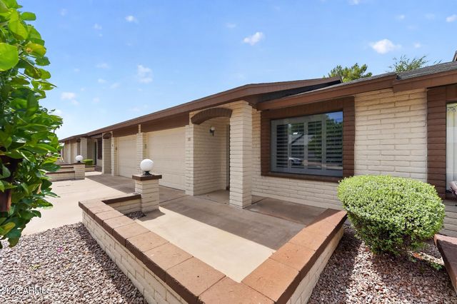 2064 S FARNSWORTH Drive 7, Mesa, AZ 85209