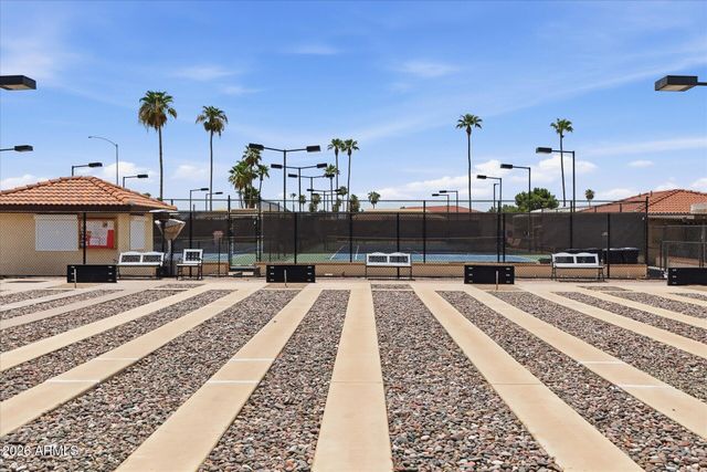 2064 S FARNSWORTH Drive 7, Mesa, AZ 85209