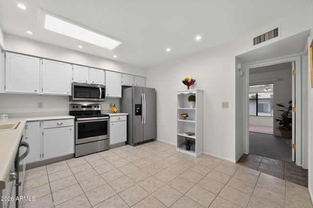 2064 S FARNSWORTH Drive 7, Mesa, AZ 85209