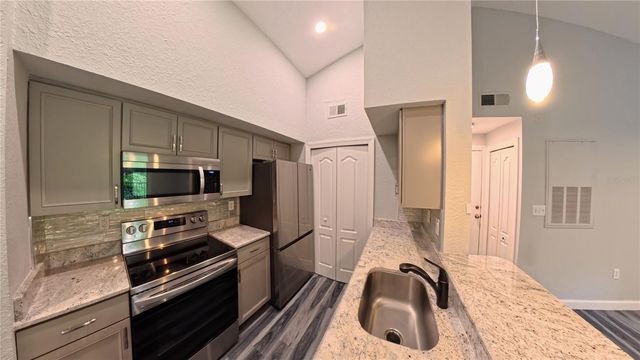 4102 CENTRAL SARASOTA PARKWAY 924, Sarasota, FL 34238