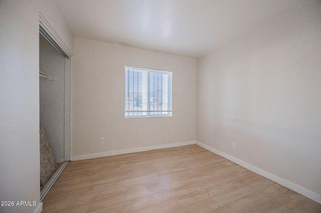 1703 W Mountain View Road 4, Phoenix, AZ 85021