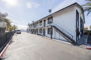 1703 W Mountain View Road 4, Phoenix, AZ 85021