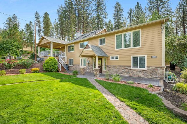 15922 E Foothills Rd, Spokane, WA 99217