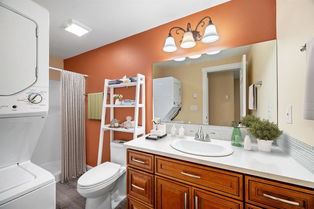 15922 E Foothills Rd, Spokane, WA 99217