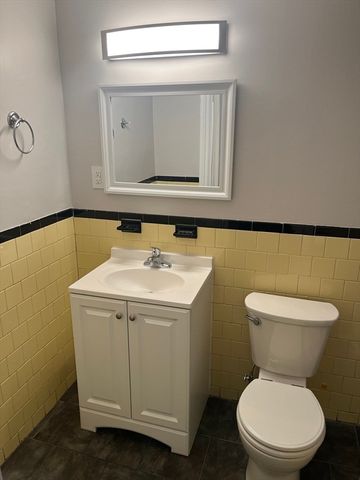 230A South Street A, Plainville, MA 02762